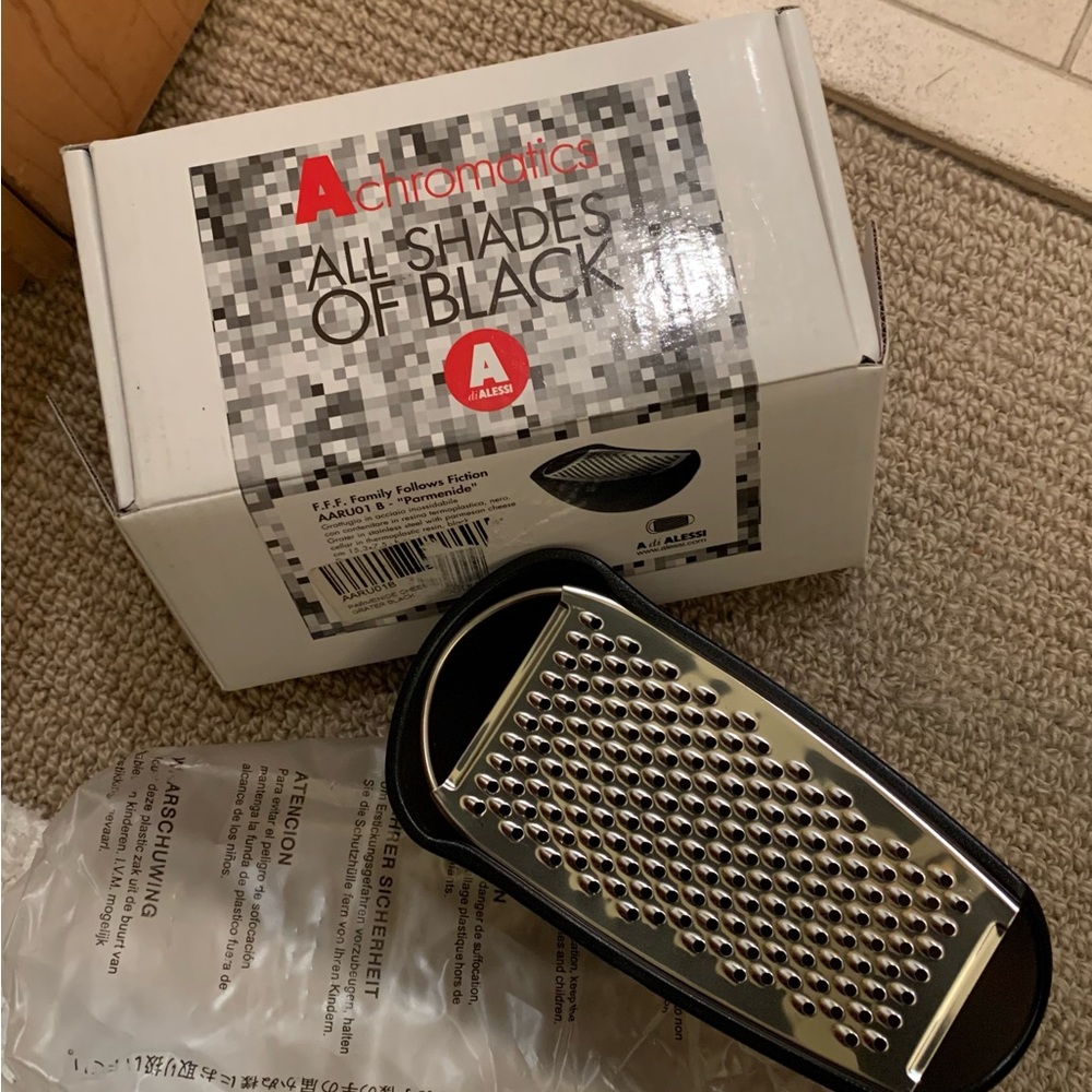 Alessi Grater Stainless Steel for parmesan with cellar in resin black BNWB